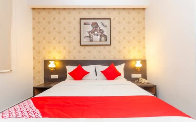 Capital O 91277 Nur Villa Hotel - photo 4