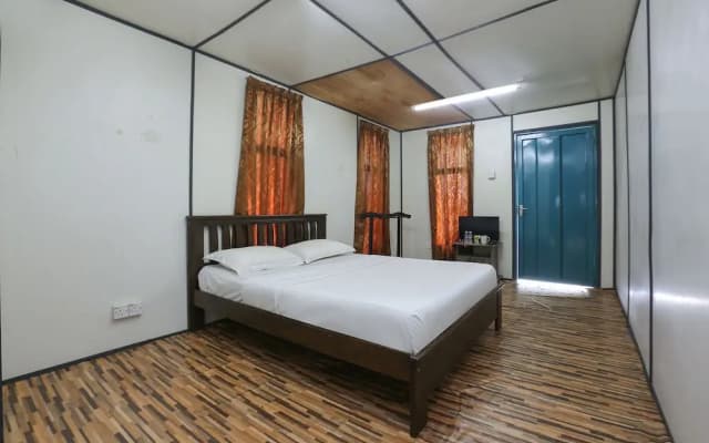 SPOT ON 90012 Cerana Villa Resort & Medan Ikan Bakar - photo 5
