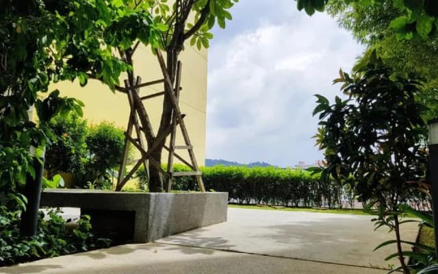 Puchong 8-12 pax 5min LRT Cozy Apartment IOI Mall - photo 5