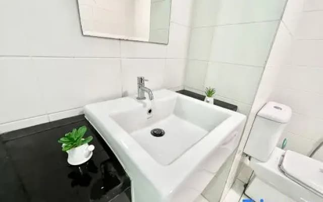 C 1-5 Pax Cozy home Studio 3Bed WIFI&TV Setia Alam - photo 3