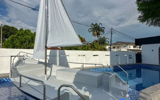 The Luxurious 168 Cruise, Melaka - photo 2
