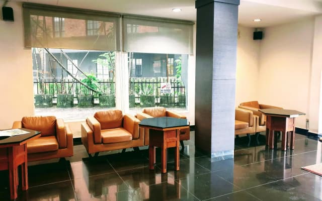 Golden Court Hotel @ Taman Pelangi - photo 2