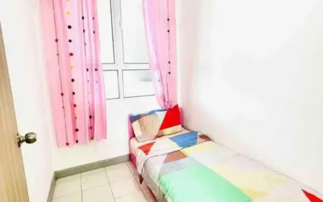 KT CITY HOMESTAY WITH 4 Bedrooms and POOL - photo 5