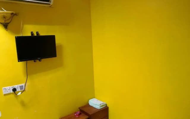Lucky Budget Hotel - photo 5