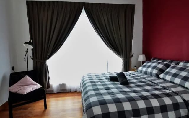Comfy 2BR Tritower Suite Near JB Ciq, Jbcc & Capri - photo 5