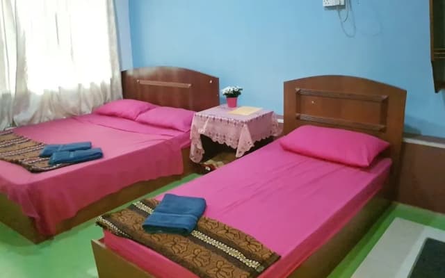 OYO 89784 Impiana Hotel - photo 3