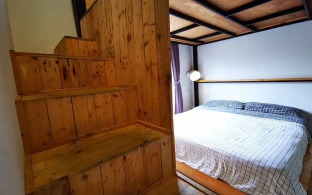 The Woodz Thematic Homestay - photo 3