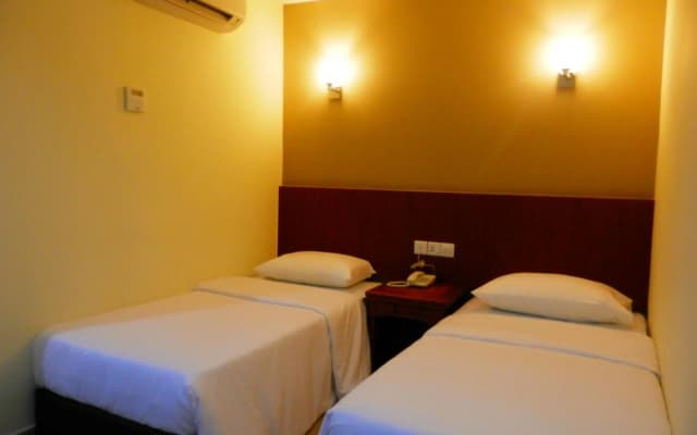 LKS Hotel - photo 3