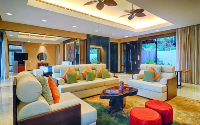 Borneo Eagle Resort - photo 2