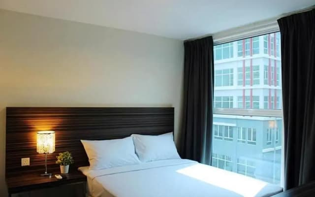Hotel Sara's Inn Shah Alam - photo 5