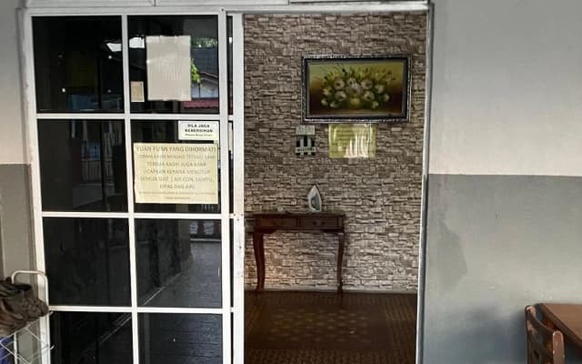 Roomstay Kuala Nerus Gated Parking - photo 2