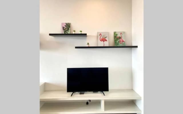 Landmark Residence 2, High Floor with Nice View, Free Parking, TVbox. - photo 3