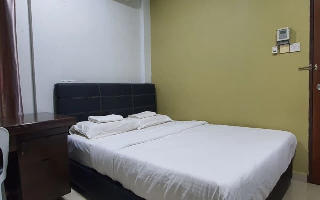 Sena Home Homestay 819 by Oyo Rooms - photo 2