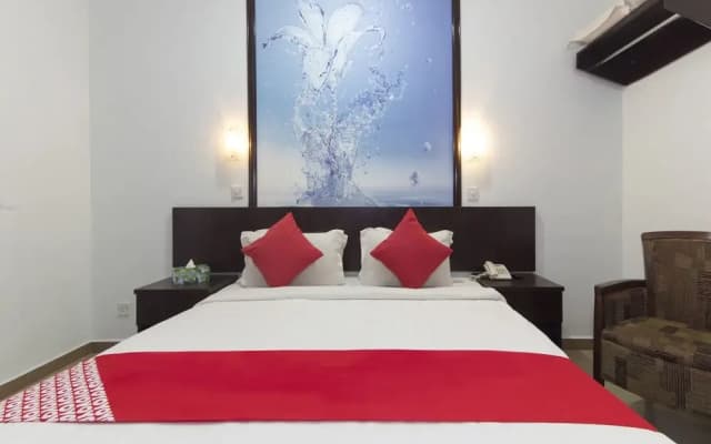 OYO 498 D&F Boutique Hotel Senawang - photo 5