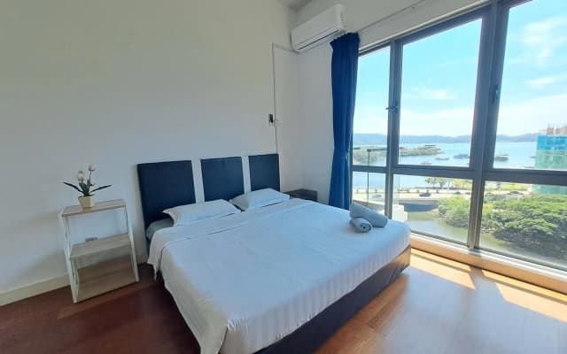 Sunrise Suite Imago Loft Seaview 3 bedroom 1600 sqft above Imago Shopping Mall - photo 2