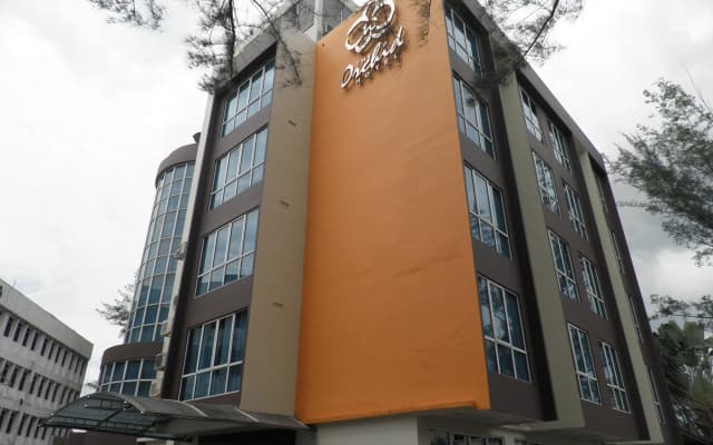 The Orchid Hotel - photo 4