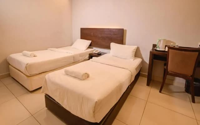 OYO 241 Best View Hotel Sunway Metro - photo 4