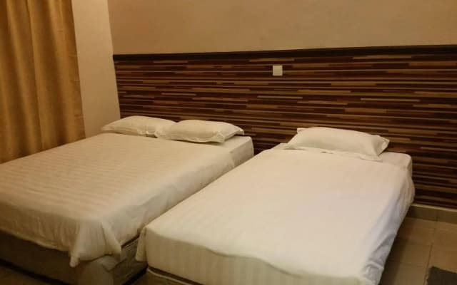 Hotel Iskandar - photo 4