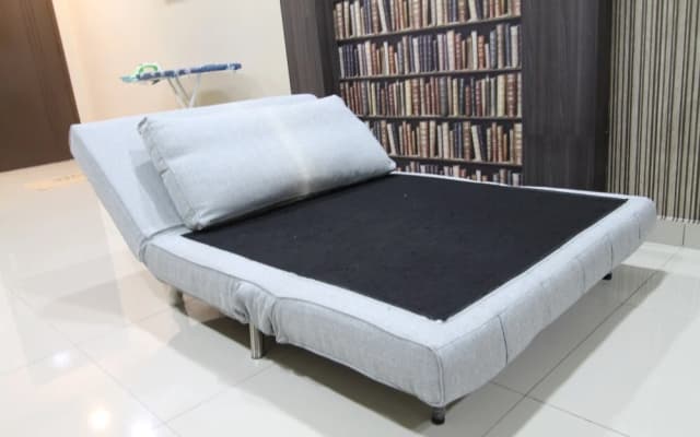 Ian's Majestic Condo - photo 4