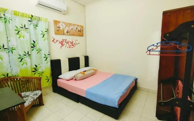 Hanaa's Homestay Ipoh - photo 4