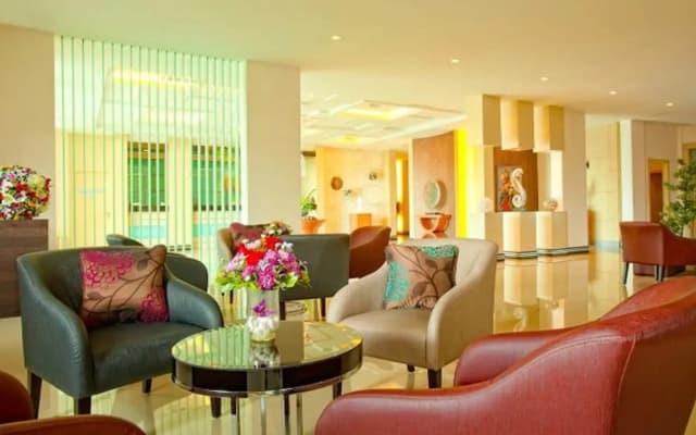 Blanco Apartment Hotel - photo 2