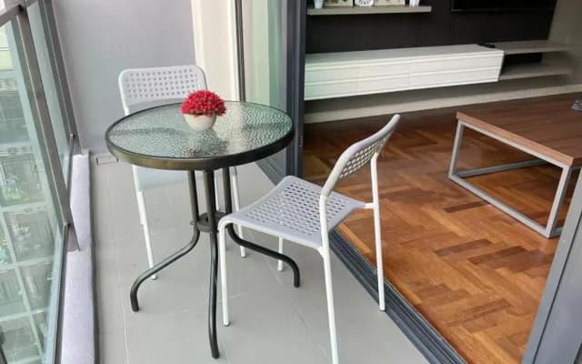 Charming & Cozy Premier Suites @ Vista Residence - photo 2