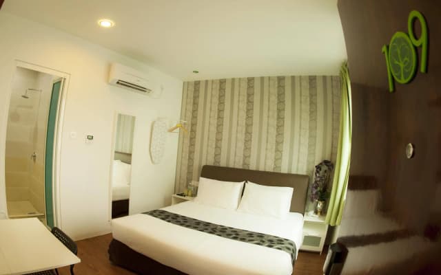 Treez Inn - photo 3