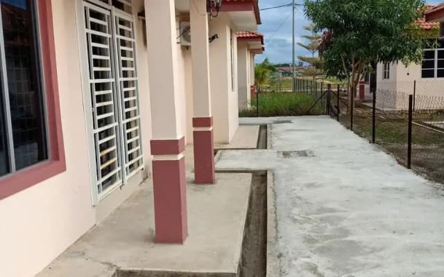 adamz guest house - photo 4
