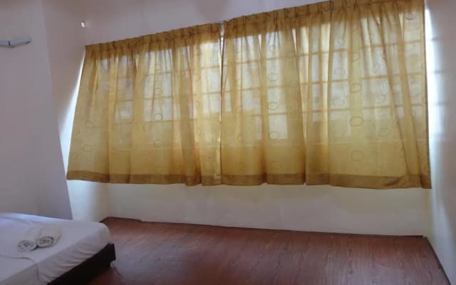 Sireh Hotel & Apartment - photo 2