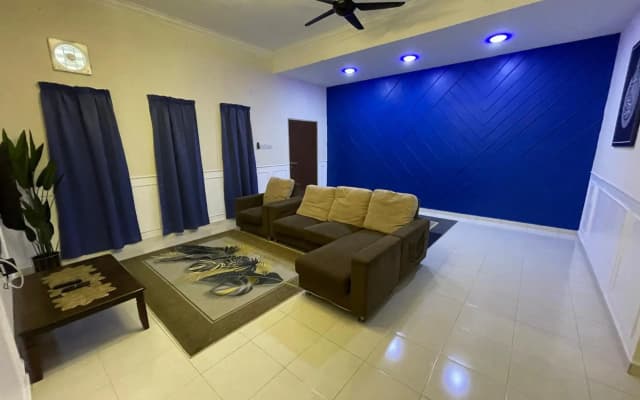 Nazirin Homestay Manjung Venice - photo 3