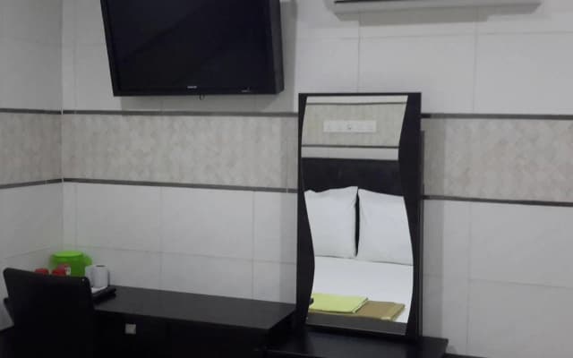 Shah Alam Business Hotel - photo 3
