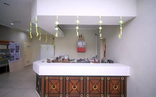 OYO 563 Jockey Lodge Hotel - photo 2