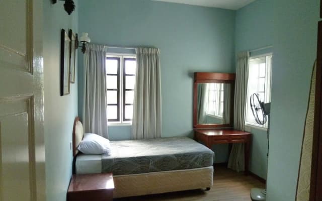 Greenhill Apartment - photo 3