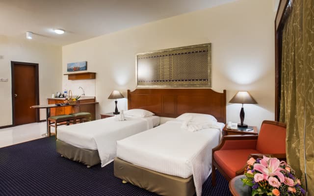 Rainbow Paradise Beach Resort - photo 3