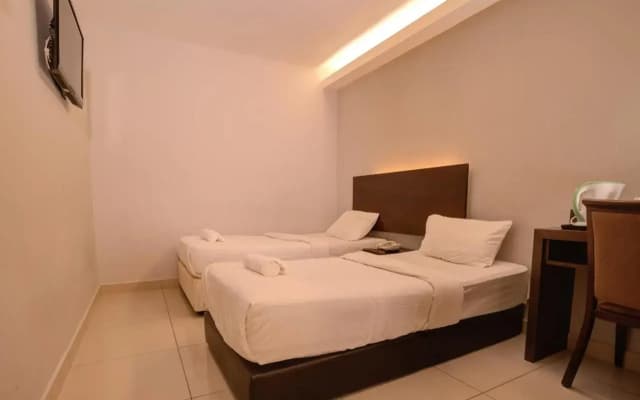 OYO 241 Best View Hotel Sunway Metro - photo 5