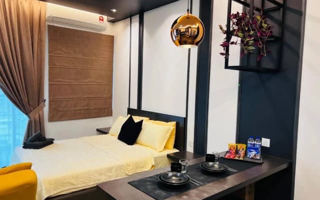 MUNTAZER Suite Vista Bangi with NETFLIX AND WIFI - photo 2