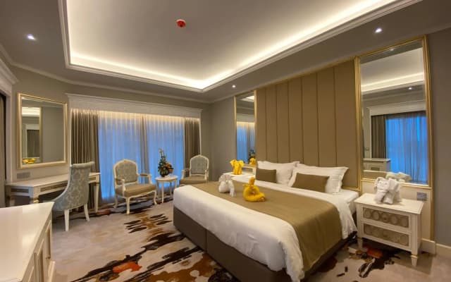 Puteri Wing, Riverside Majestic Hotel - photo 4
