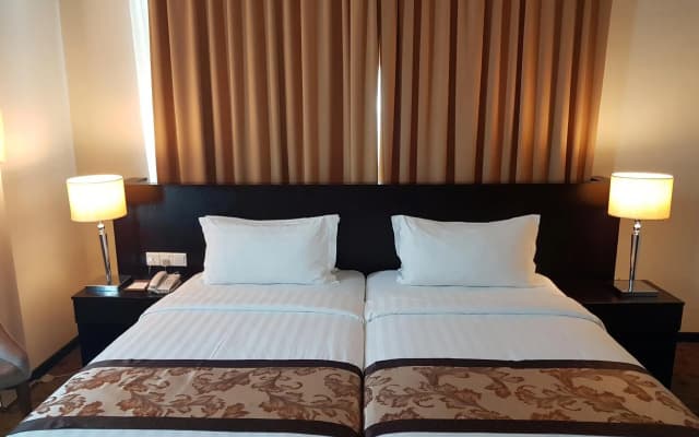 Pan Borneo Hotel Kota Kinabalu - photo 3