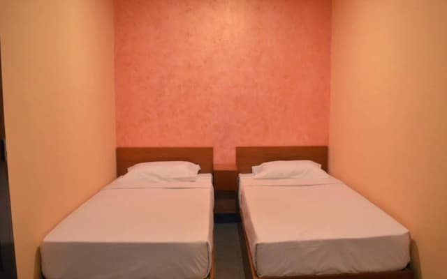 Your Hotel - photo 4