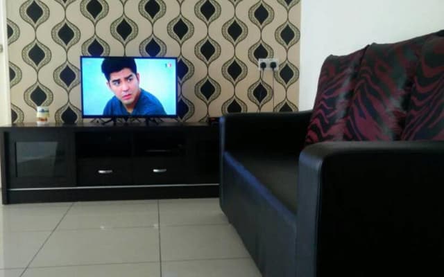 Cyber City Homestay Phase 2 - photo 3