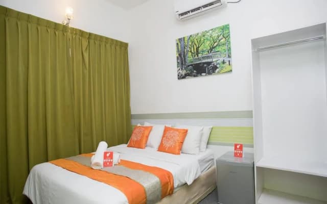 OYO 221 Olive Hotel - photo 2