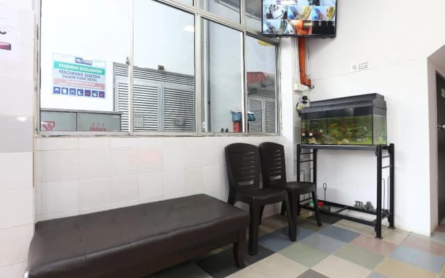 OYO 89434 KB Rest Inn - photo 2