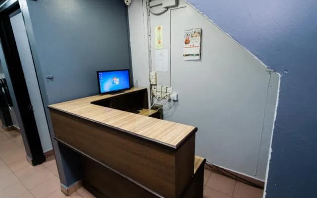 Dung Fang Hotel by OYO Rooms - photo 2