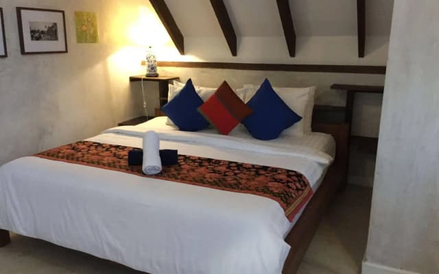 Panji Panji Tropical Wooden Home - photo 2