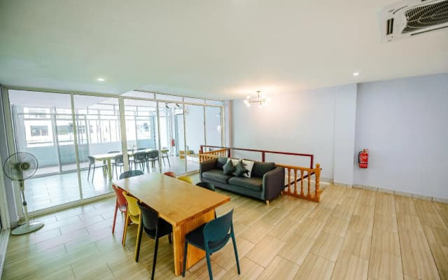 SemRock Hotel - photo 3