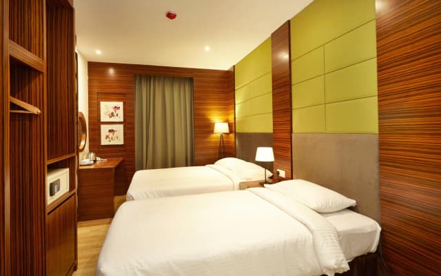 Hotel Six Seasons - photo 5