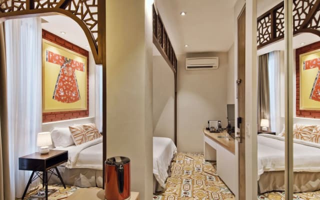 Timez Hotel Melaka - photo 4