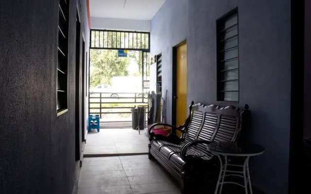 SPOT ON 90164 Homestay Al Hafiz - photo 4
