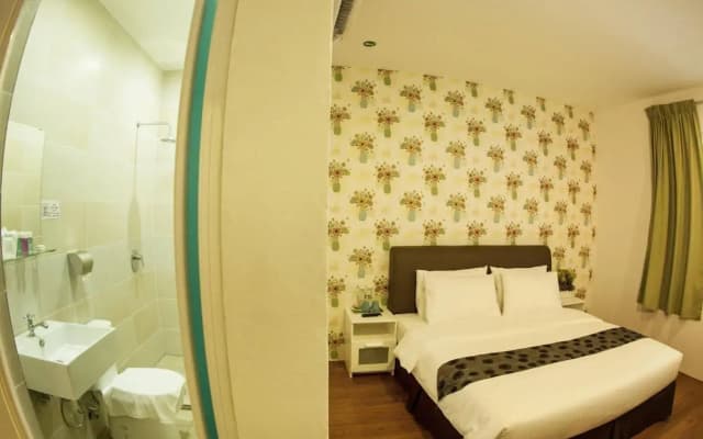 Treez Inn - photo 5