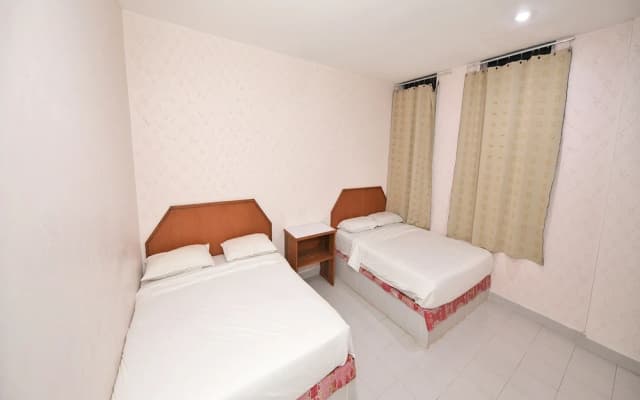 OYO 90902 Hotel Desa Murni - photo 2